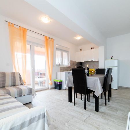 Mario Apartment Вир Екстериор снимка