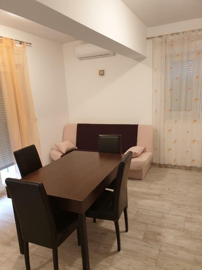 Mario Apartment Вир Екстериор снимка