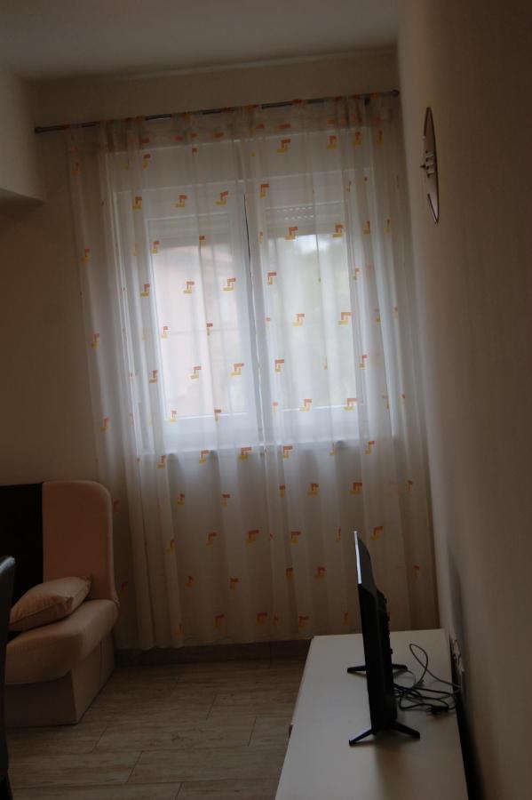 Mario Apartment Вир Екстериор снимка